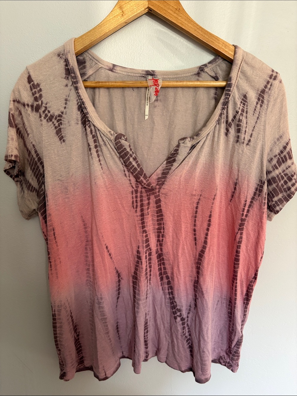 Free People Pink and Brown Ombre Tie-Dye V-Neck Short Sleeve Tee